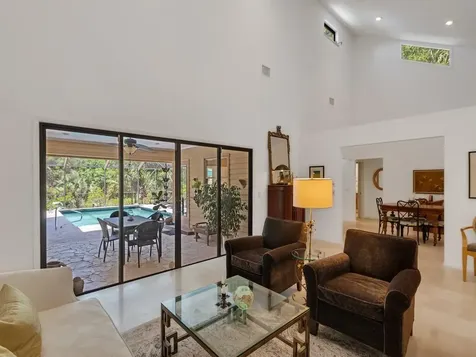407 43rd Avenue SW Vero Beach FL 32968