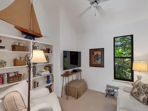 407 43rd Avenue SW Vero Beach FL 32968