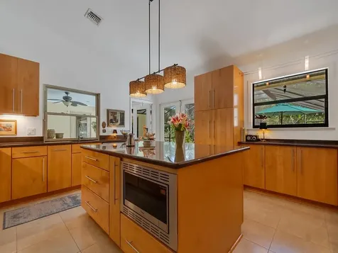 407 43rd Avenue SW Vero Beach FL 32968