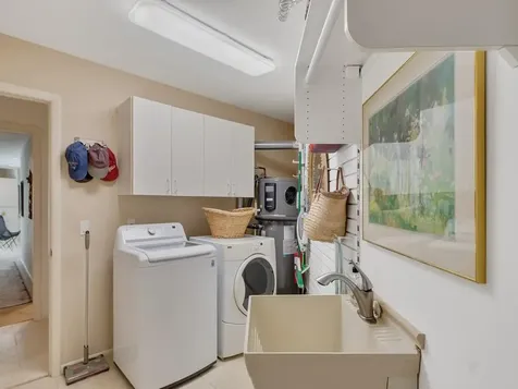 407 43rd Avenue SW Vero Beach FL 32968