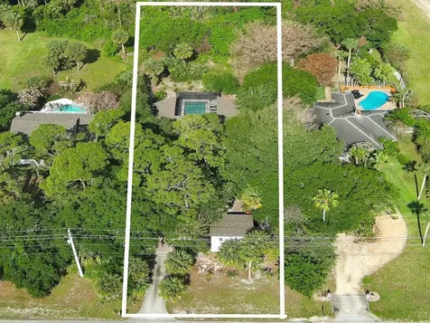 407 43rd Avenue SW Vero Beach FL 32968