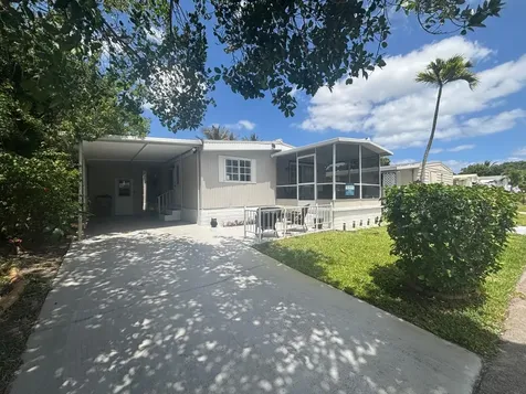 1813 Sabel Drive Deerfield Beach FL 33442