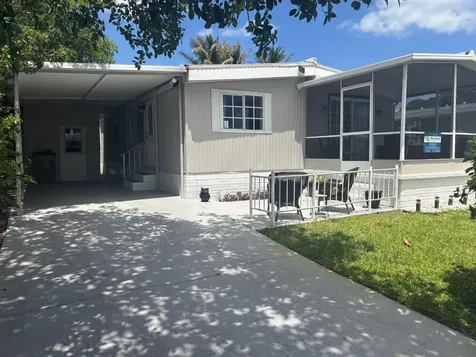 1813 Sabel Drive Deerfield Beach FL 33442