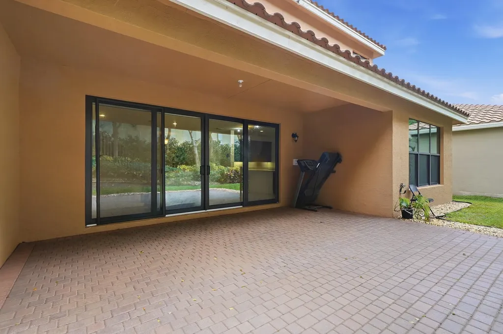 14085 Paverstone Terrace Delray Beach FL 33446