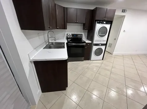 1015 NE 17th Avenue Fort Lauderdale FL 33304