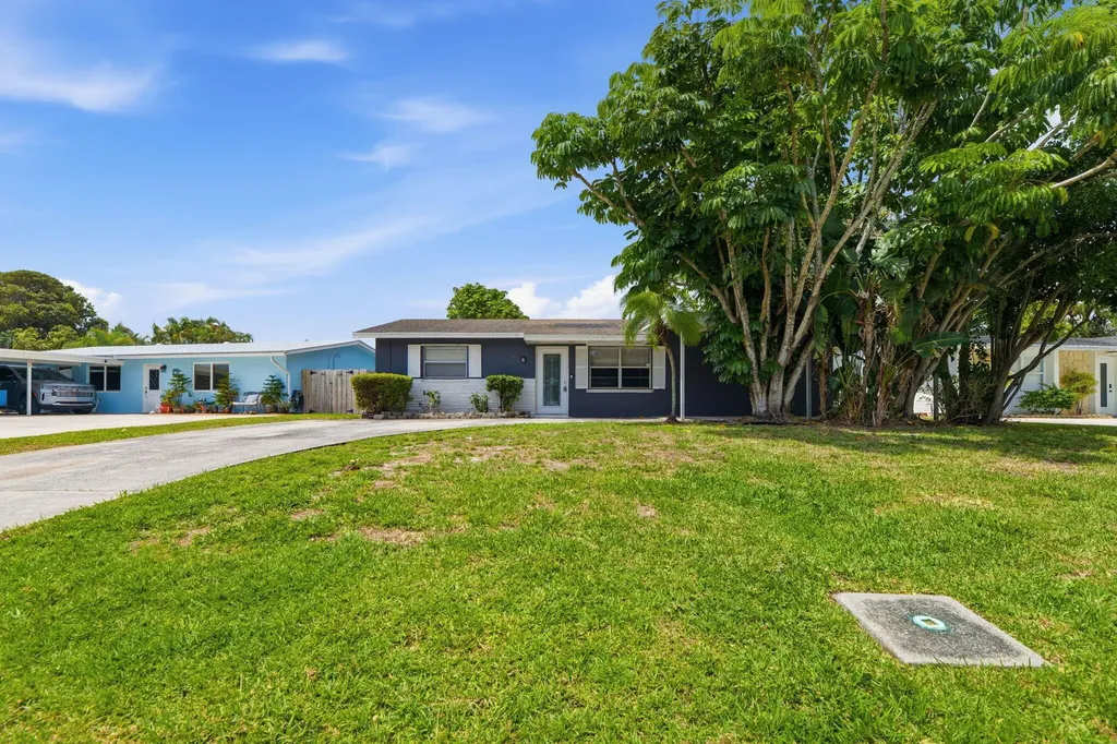 625 Riverside Drive Palm Beach Gardens FL 33410