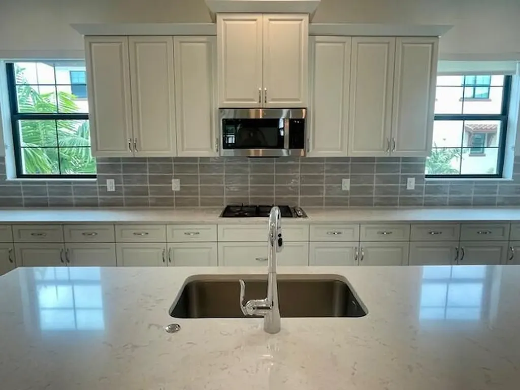 8074 Hobbes Way Palm Beach Gardens FL 33418