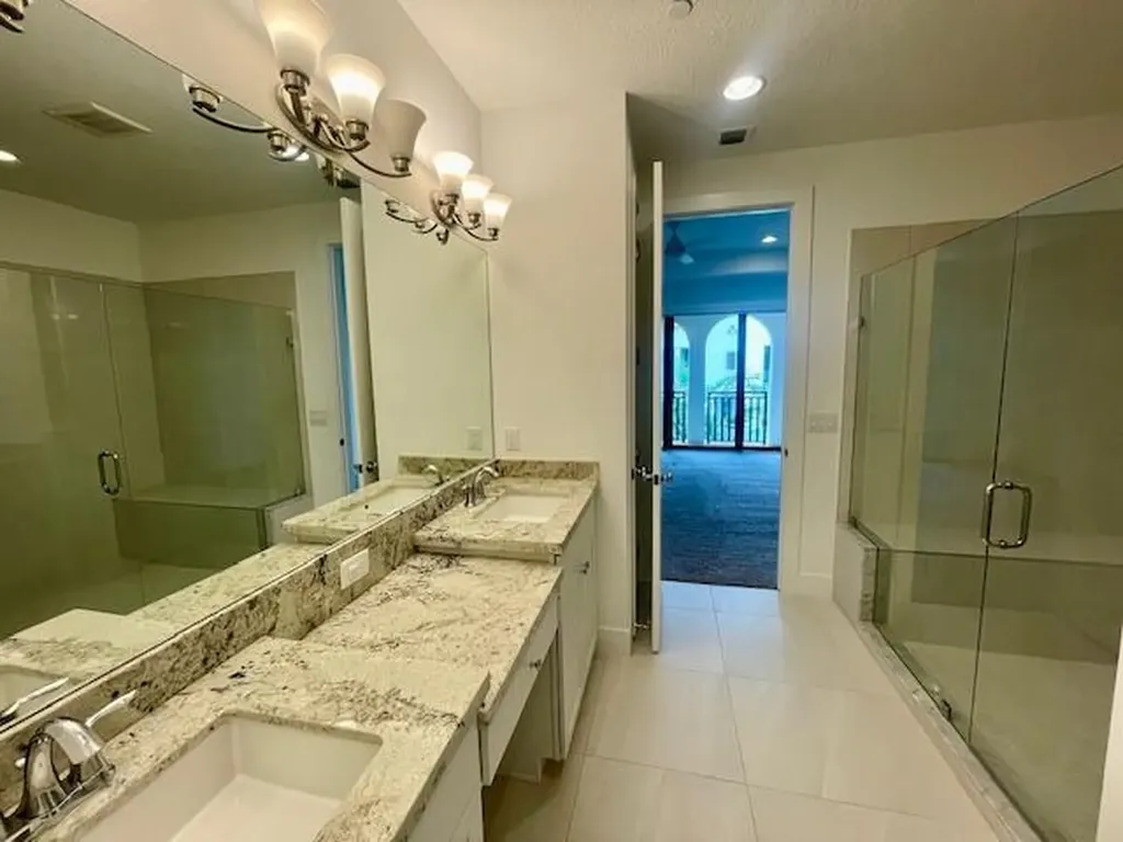 8074 Hobbes Way Palm Beach Gardens FL 33418