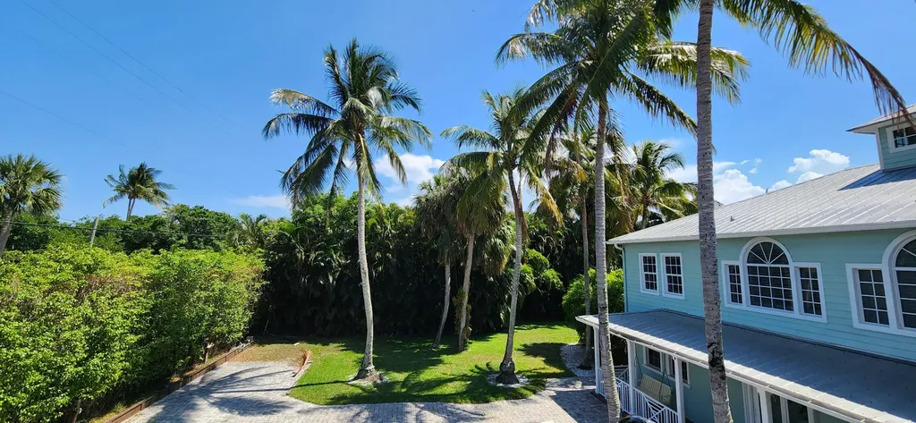 1066 SE St Lucie Boulevard Stuart FL 34996