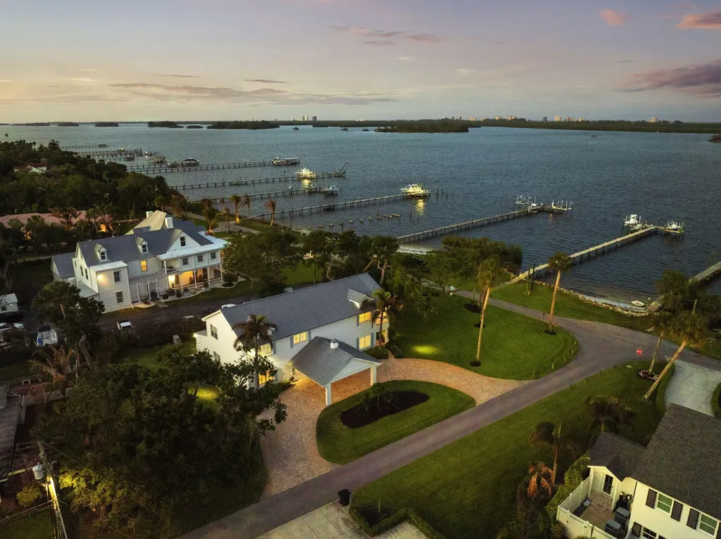 2529 N Indian River Drive Fort Pierce FL 34946