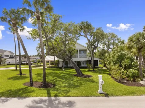 2529 N Indian River Drive Fort Pierce FL 34946