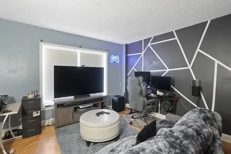 4174 Inverrary Drive Lauderhill FL 33319