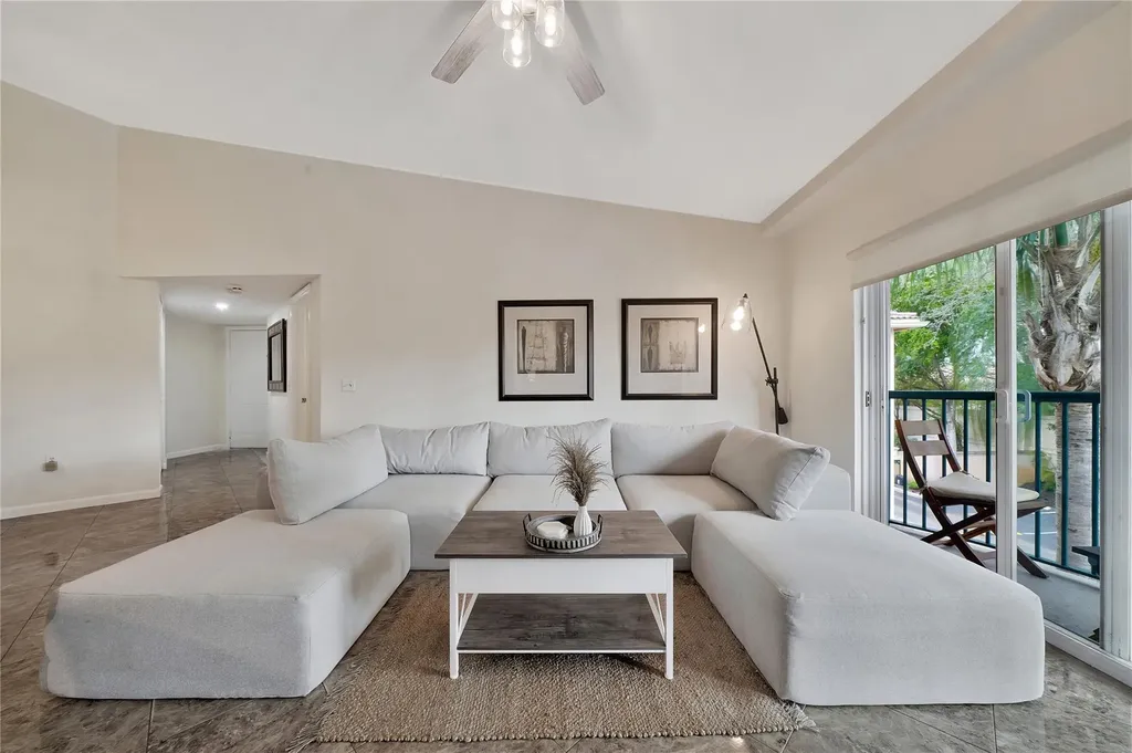 2005 SE 10th Avenue Fort Lauderdale FL 33316