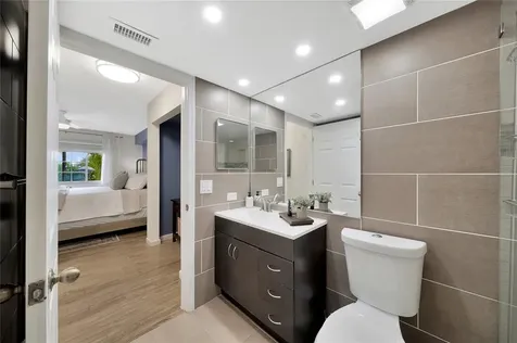 2005 SE 10th Avenue Fort Lauderdale FL 33316