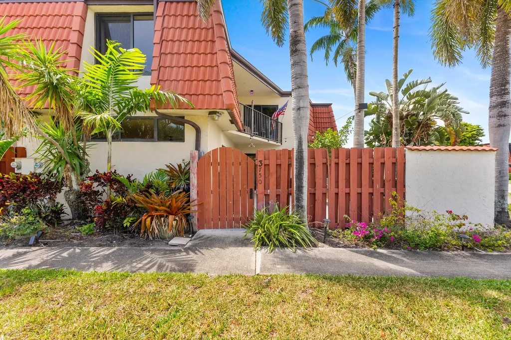 3750 Victoria Drive West Palm Beach FL 33406