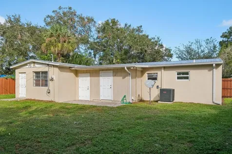 1455 15th Avenue Vero Beach FL 32960