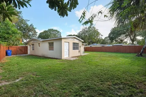 1455 15th Avenue Vero Beach FL 32960