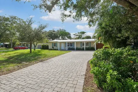 1455 15th Avenue Vero Beach FL 32960