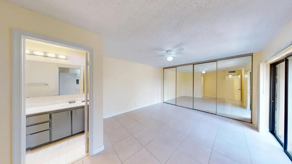 1921 N Congress Avenue West Palm Beach FL 33401