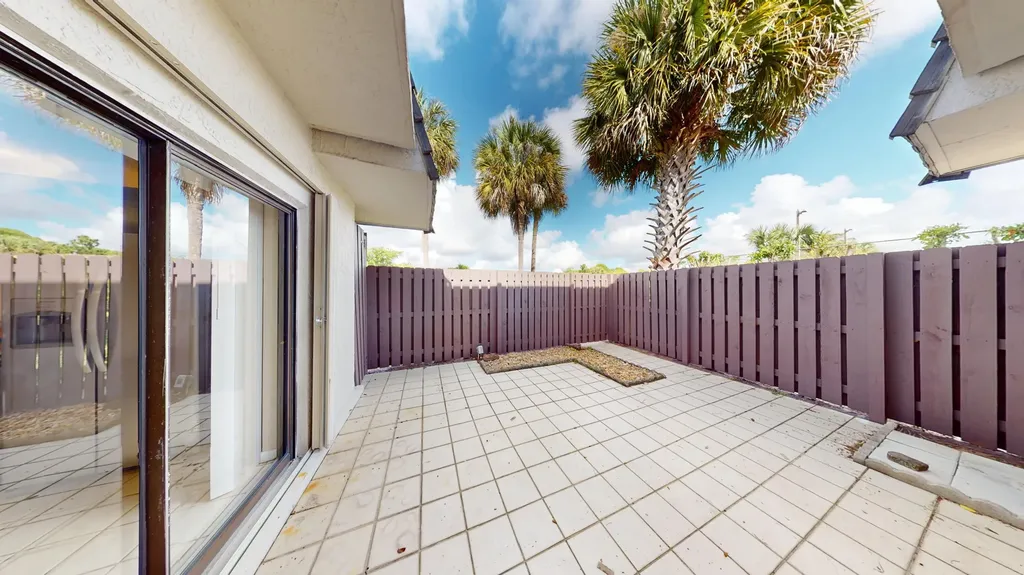 1921 N Congress Avenue West Palm Beach FL 33401