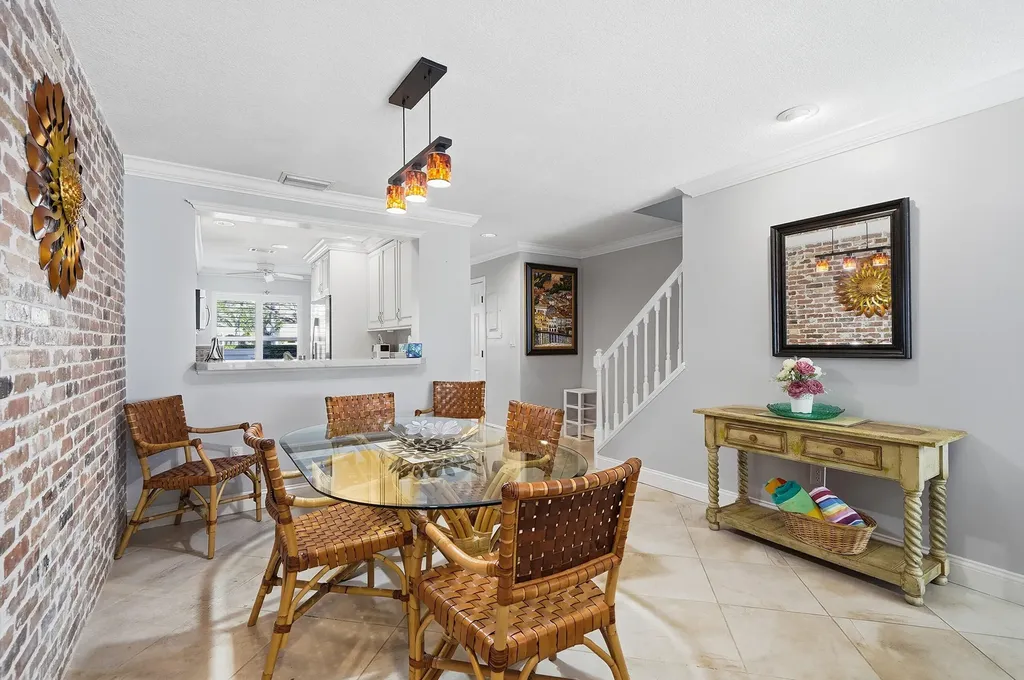 842 SE 19th Avenue Deerfield Beach FL 33441