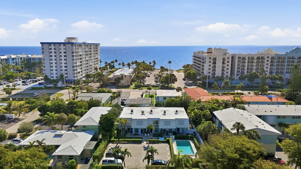 842 SE 19th Avenue Deerfield Beach FL 33441