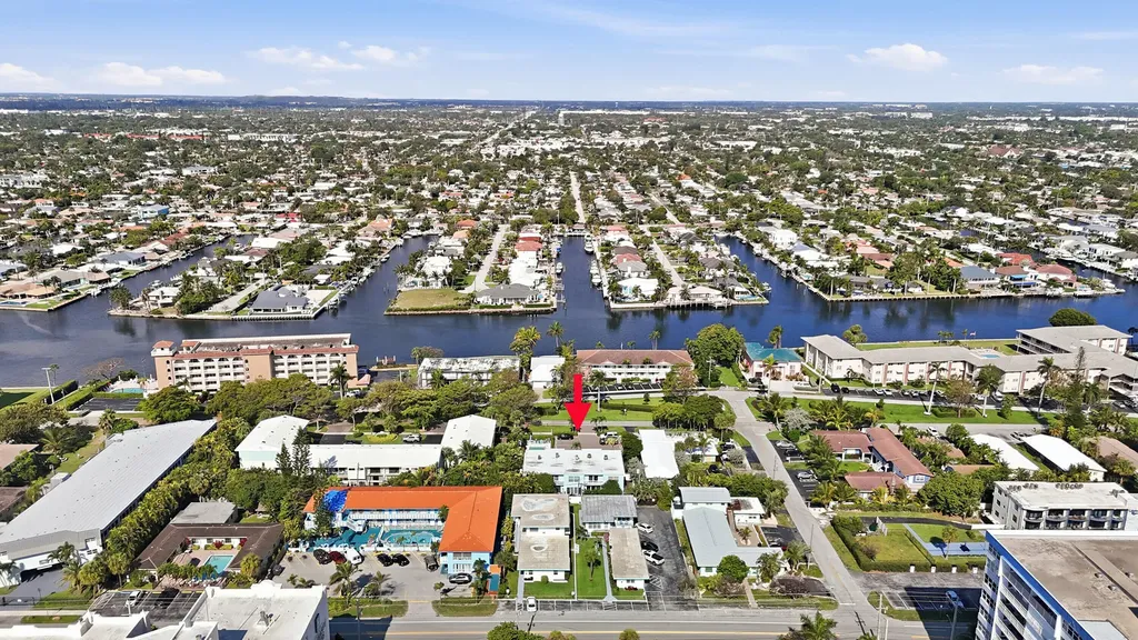 842 SE 19th Avenue Deerfield Beach FL 33441