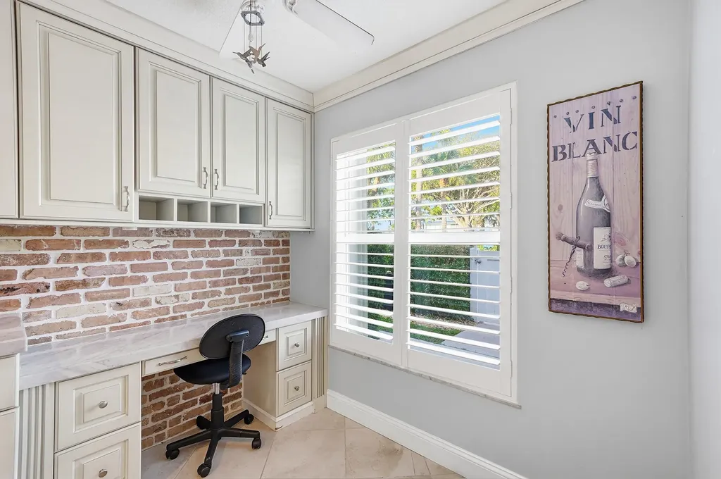 842 SE 19th Avenue Deerfield Beach FL 33441