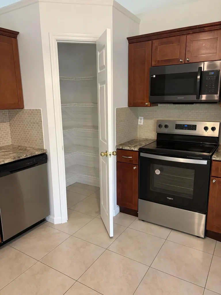 1682 SW Glacador Avenue Port St Lucie FL 34953