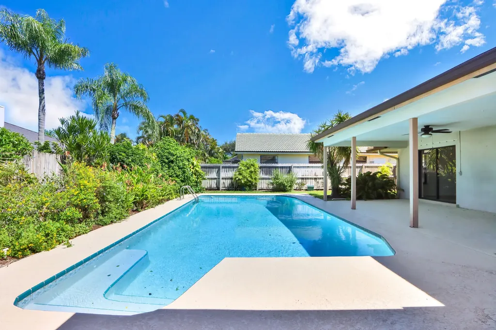 85 Hickory Hill Road Jupiter FL 33469