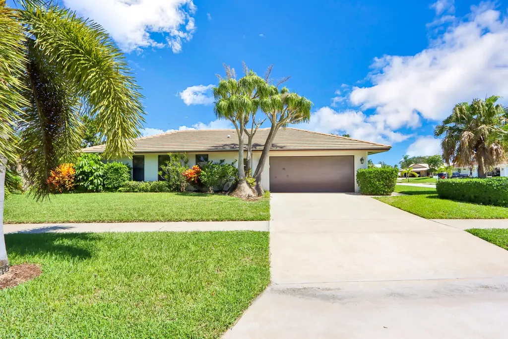 85 Hickory Hill Road Jupiter FL 33469