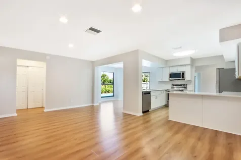 85 Hickory Hill Road Jupiter FL 33469