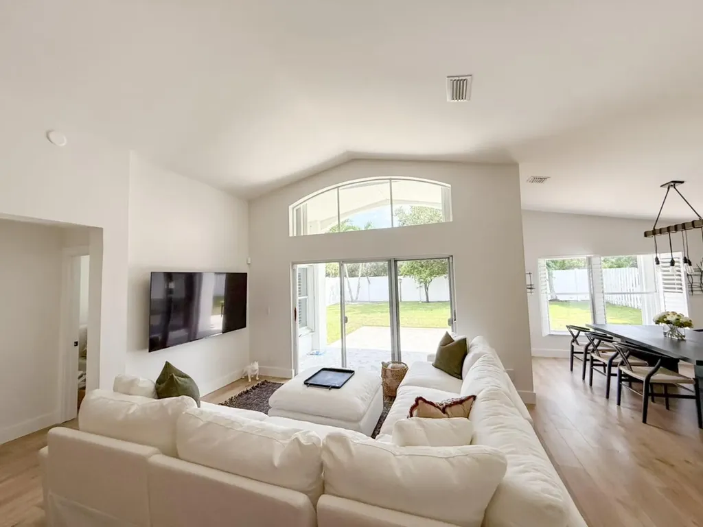 7895 Manor Forest Boulevard Boynton Beach FL 33436