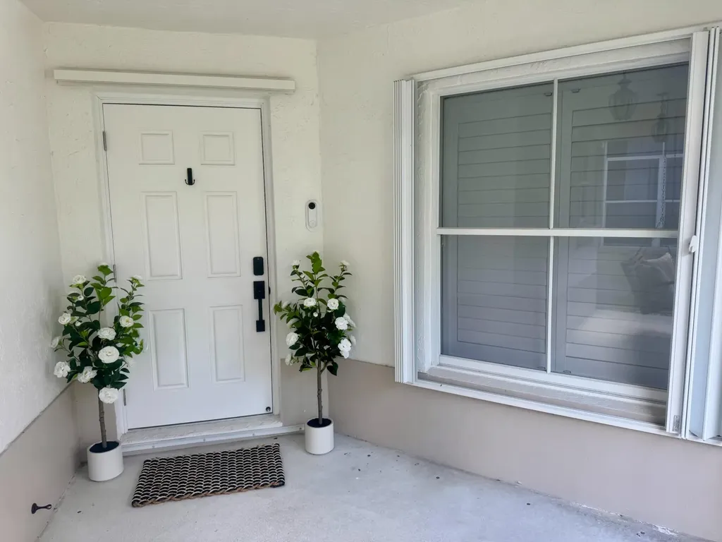 7895 Manor Forest Boulevard Boynton Beach FL 33436