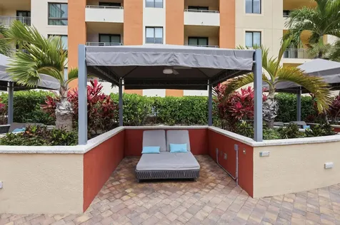 110 N Federal Highway Fort Lauderdale FL 33301
