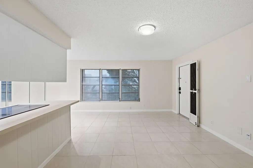 8811 NW 28th Drive Coral Springs FL 33065
