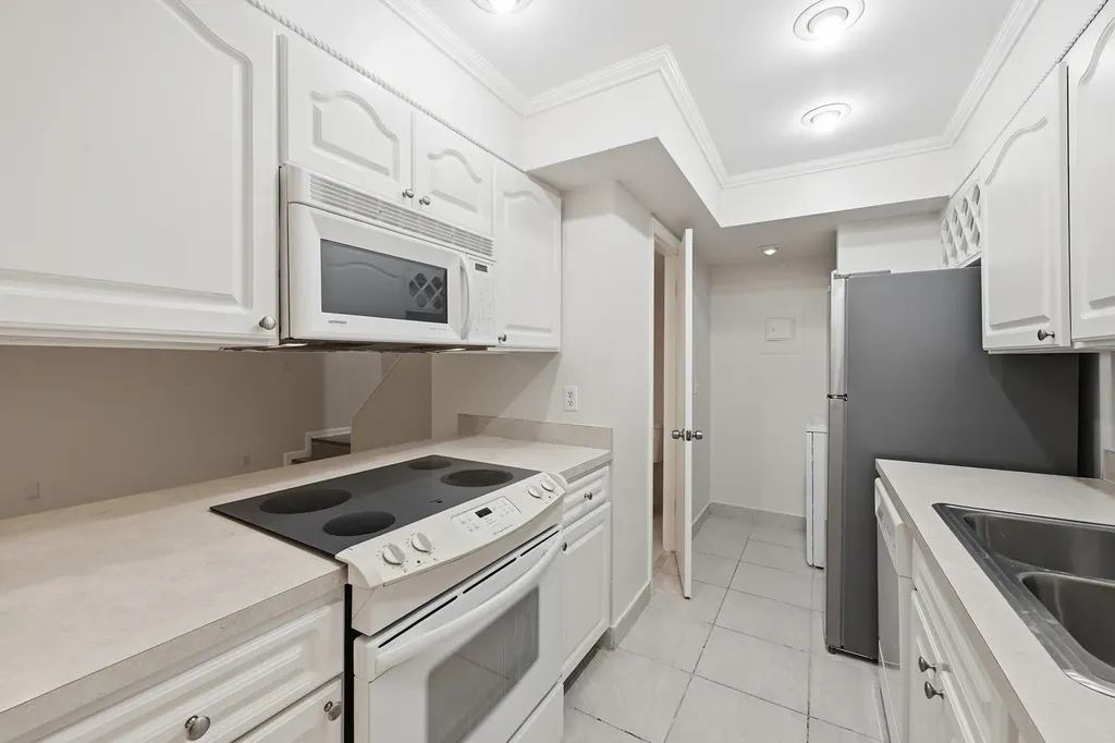 8811 NW 28th Drive Coral Springs FL 33065