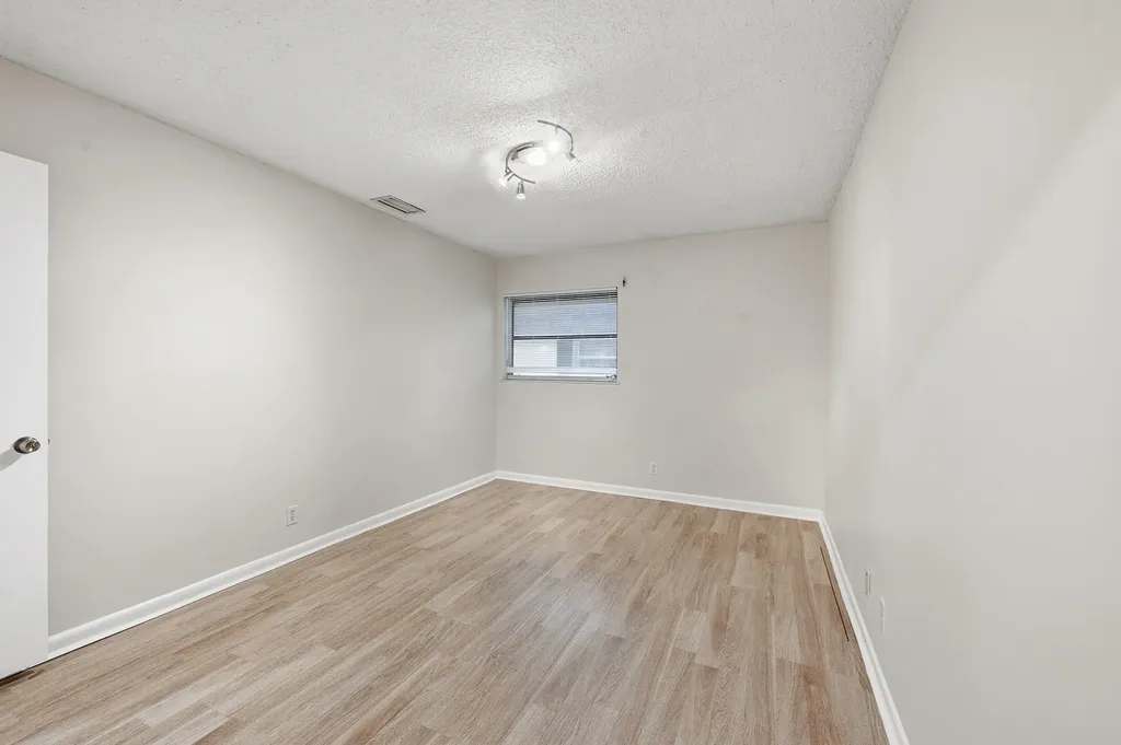 8811 NW 28th Drive Coral Springs FL 33065