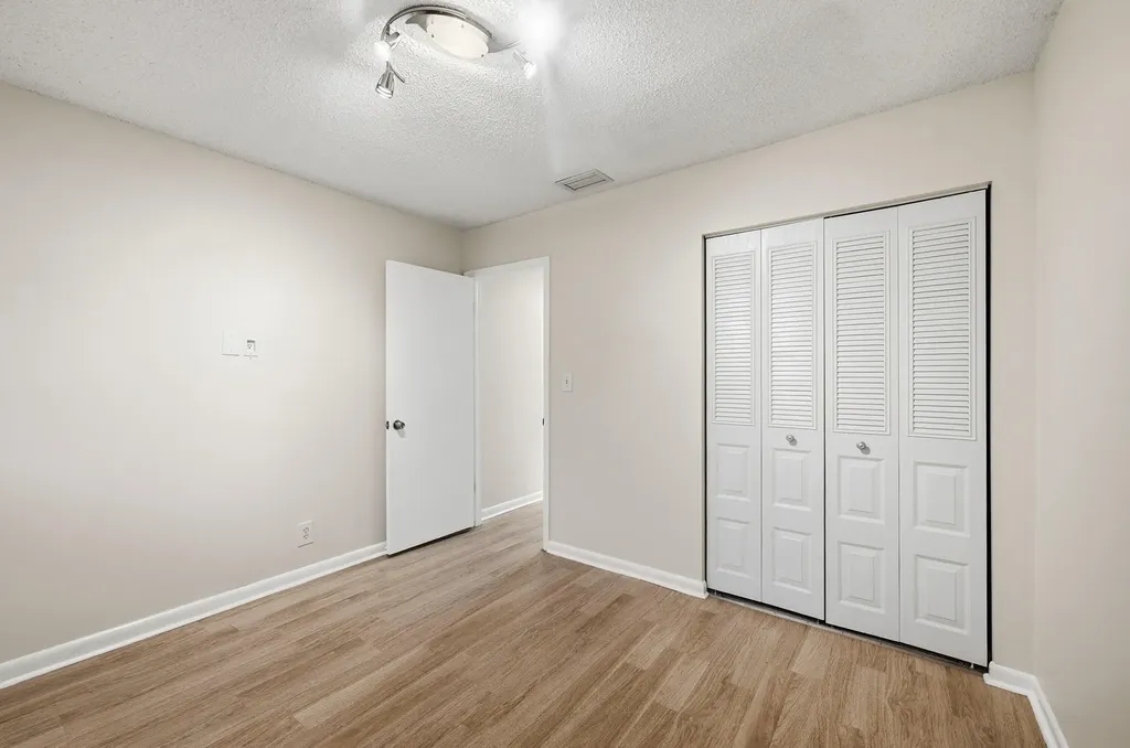 8811 NW 28th Drive Coral Springs FL 33065