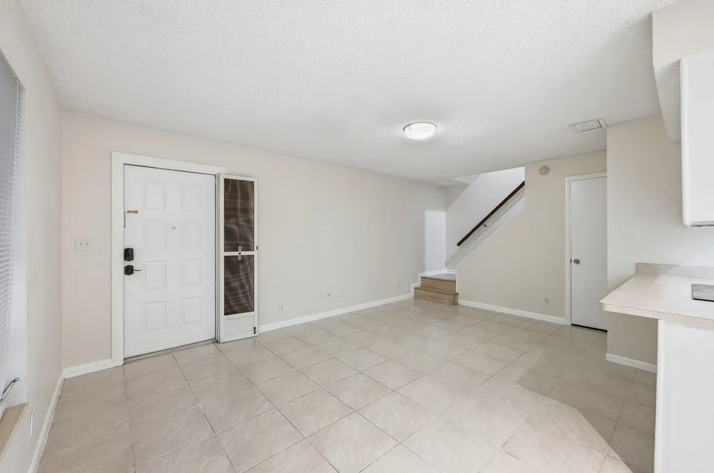 8811 NW 28th Drive Coral Springs FL 33065