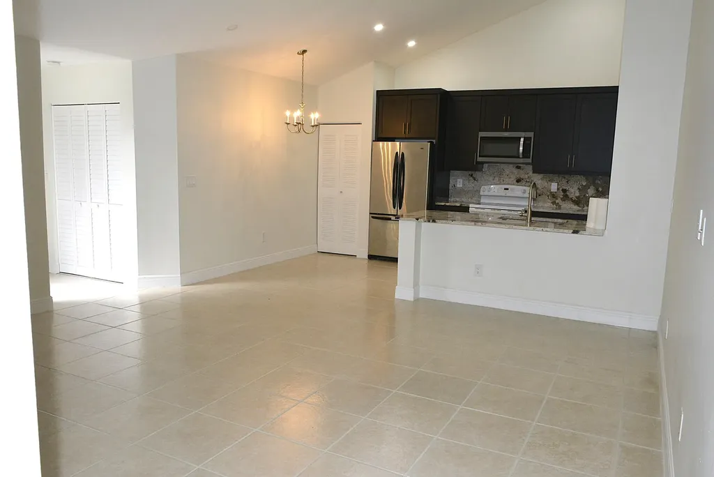 1148 Summit Trail Circle West Palm Beach FL 33415