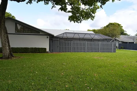 1148 Summit Trail Circle West Palm Beach FL 33415