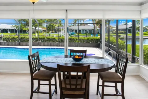 2066 5th Court SE Vero Beach FL 32962