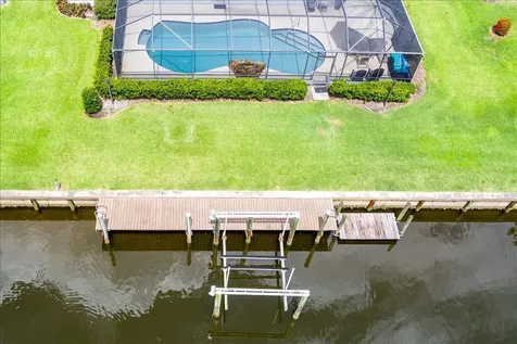 2066 5th Court SE Vero Beach FL 32962