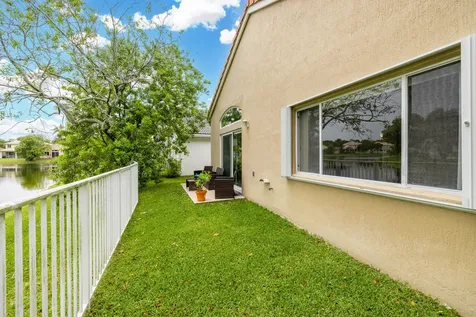 6513 Sandpiper Drive Coconut Creek FL 33073