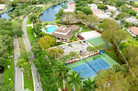 6513 Sandpiper Drive Coconut Creek FL 33073
