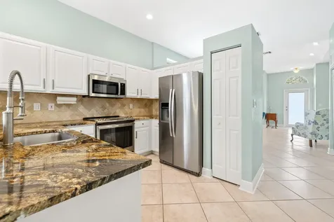 6513 Sandpiper Drive Coconut Creek FL 33073