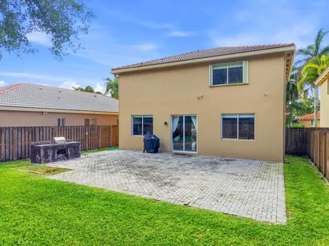 3767 Pebblebrook Manor Coconut Creek FL 33073