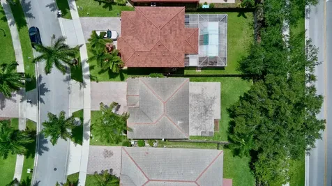 3767 Pebblebrook Manor Coconut Creek FL 33073