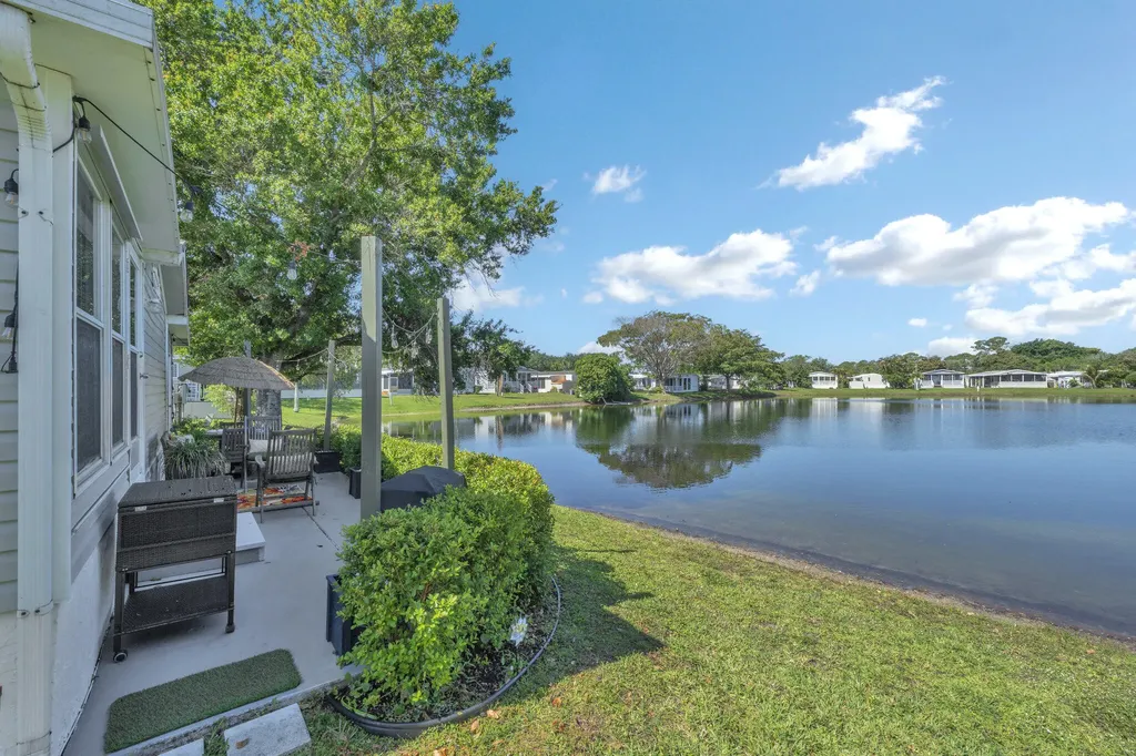 153 Plantation Boulevard Lake Worth FL 33467